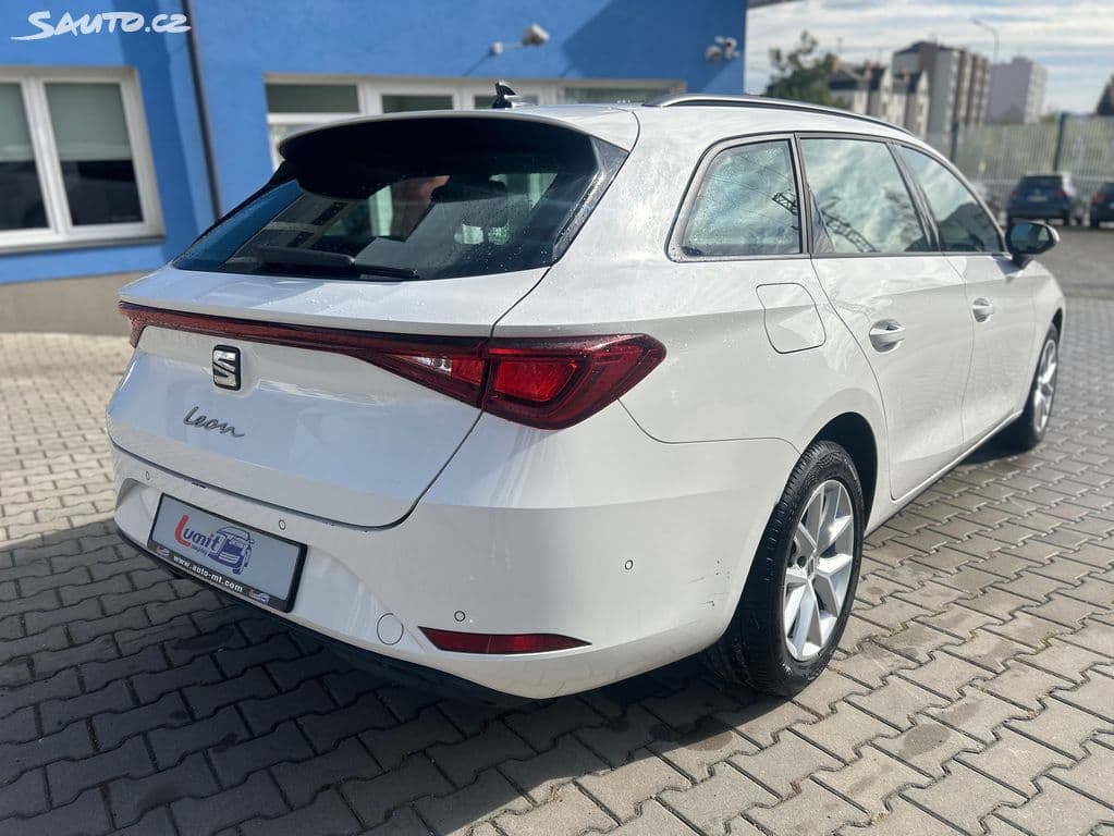 Lumit Car company