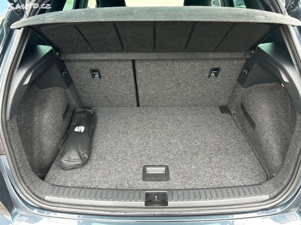 Lumit Car company