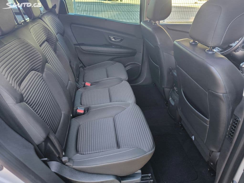 Lumit Car company