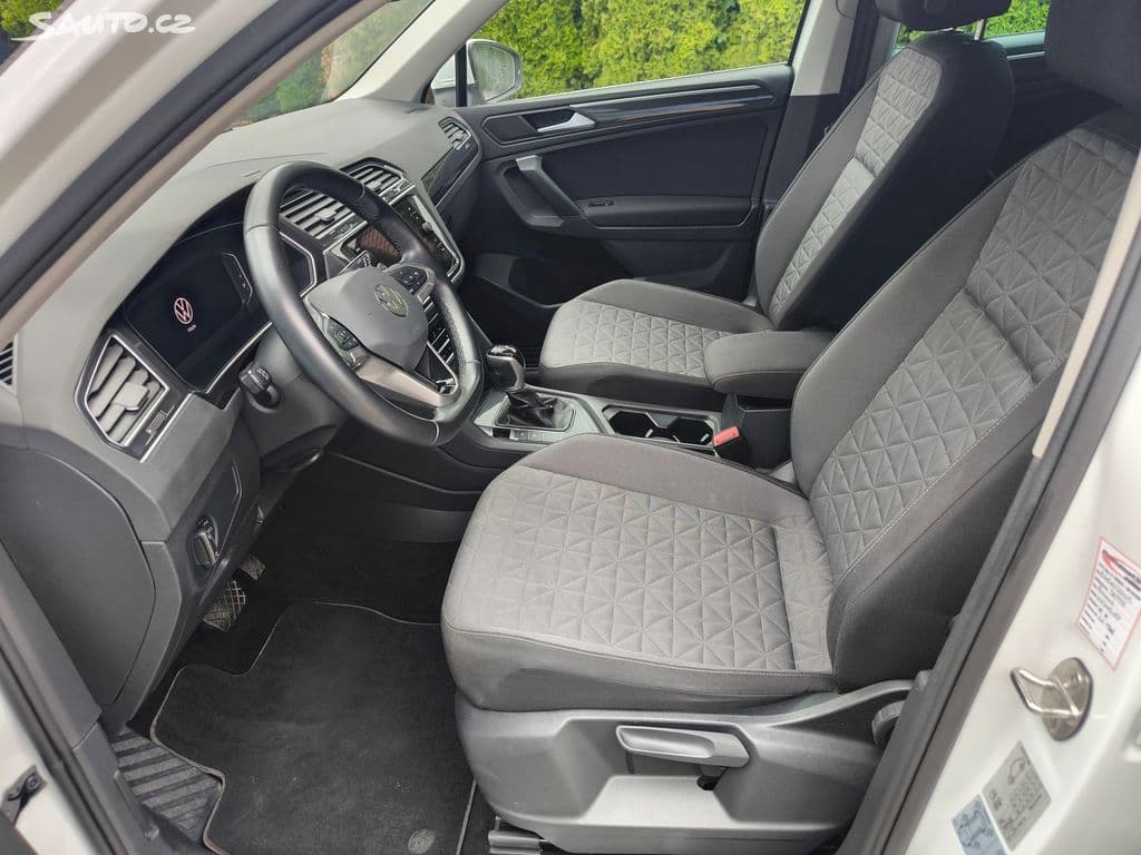 Lumit Car company
